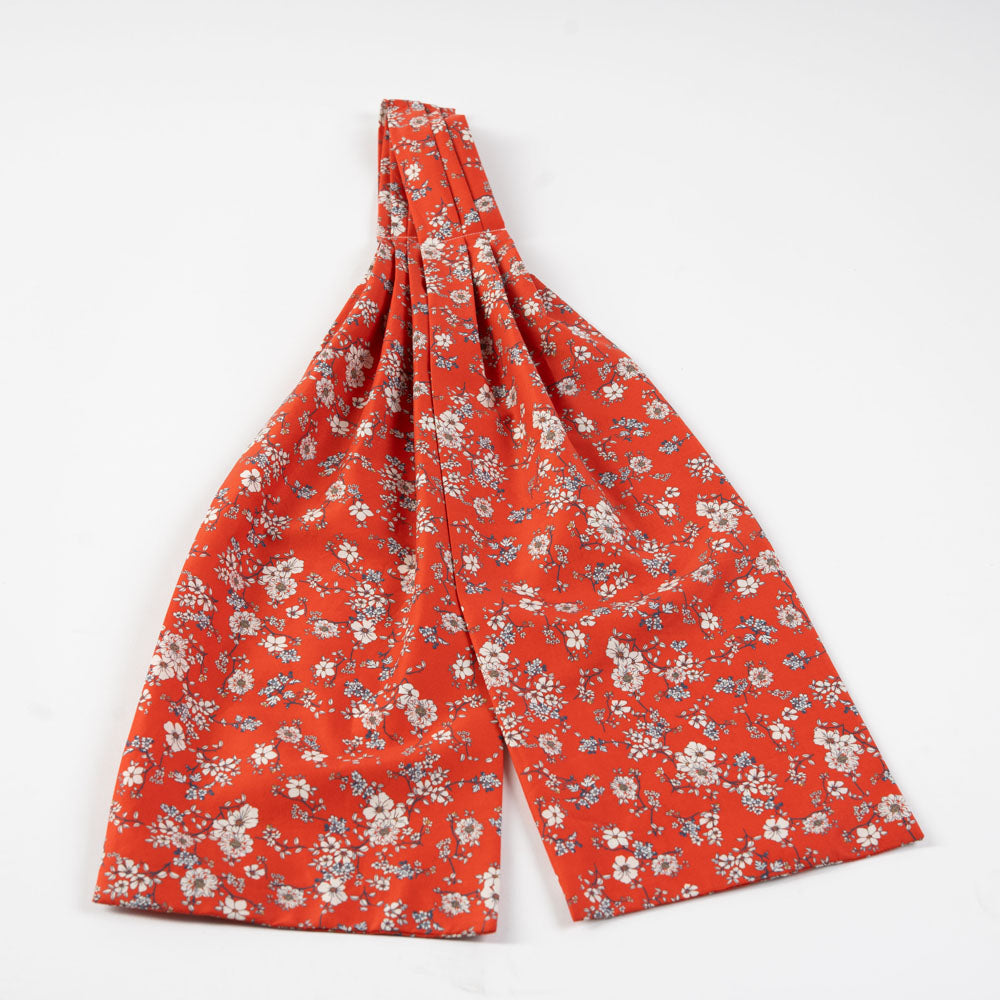 RED FLOWER ASCOT